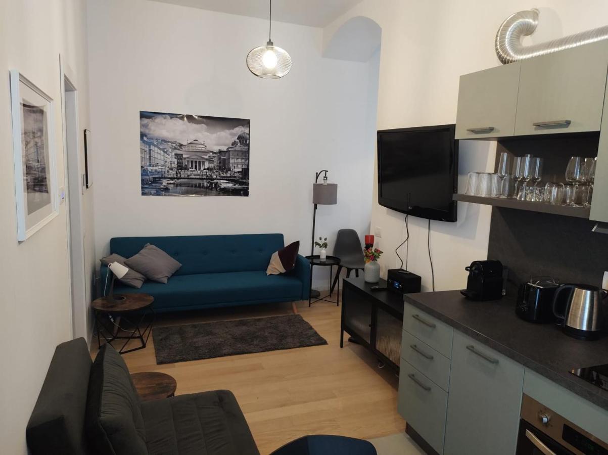 Boutique Apartments Cecilia Trieste Exterior photo
