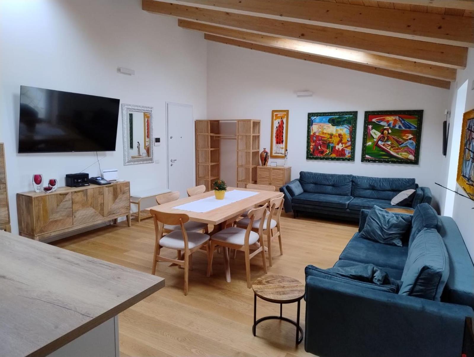 Boutique Apartments Cecilia Trieste Exterior photo